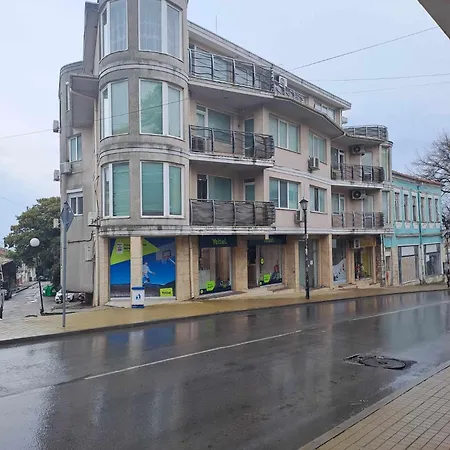 Apartment амира 2 *
