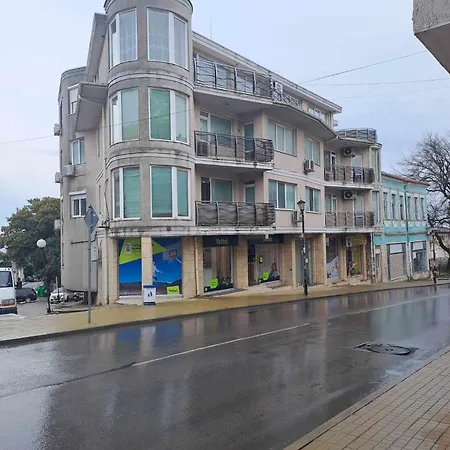 Апартамент амира 2 Балчик