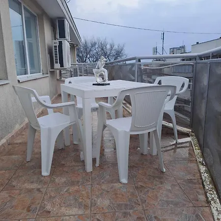 амира 2 Balchik