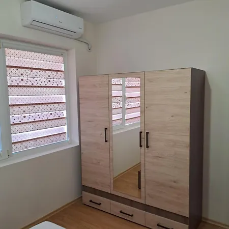 амира 2 Apartment