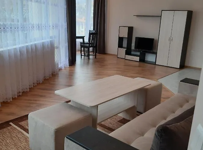 амира 2 Apartment Balchik