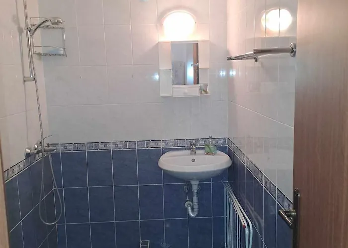 амира 2 Apartment Balchik